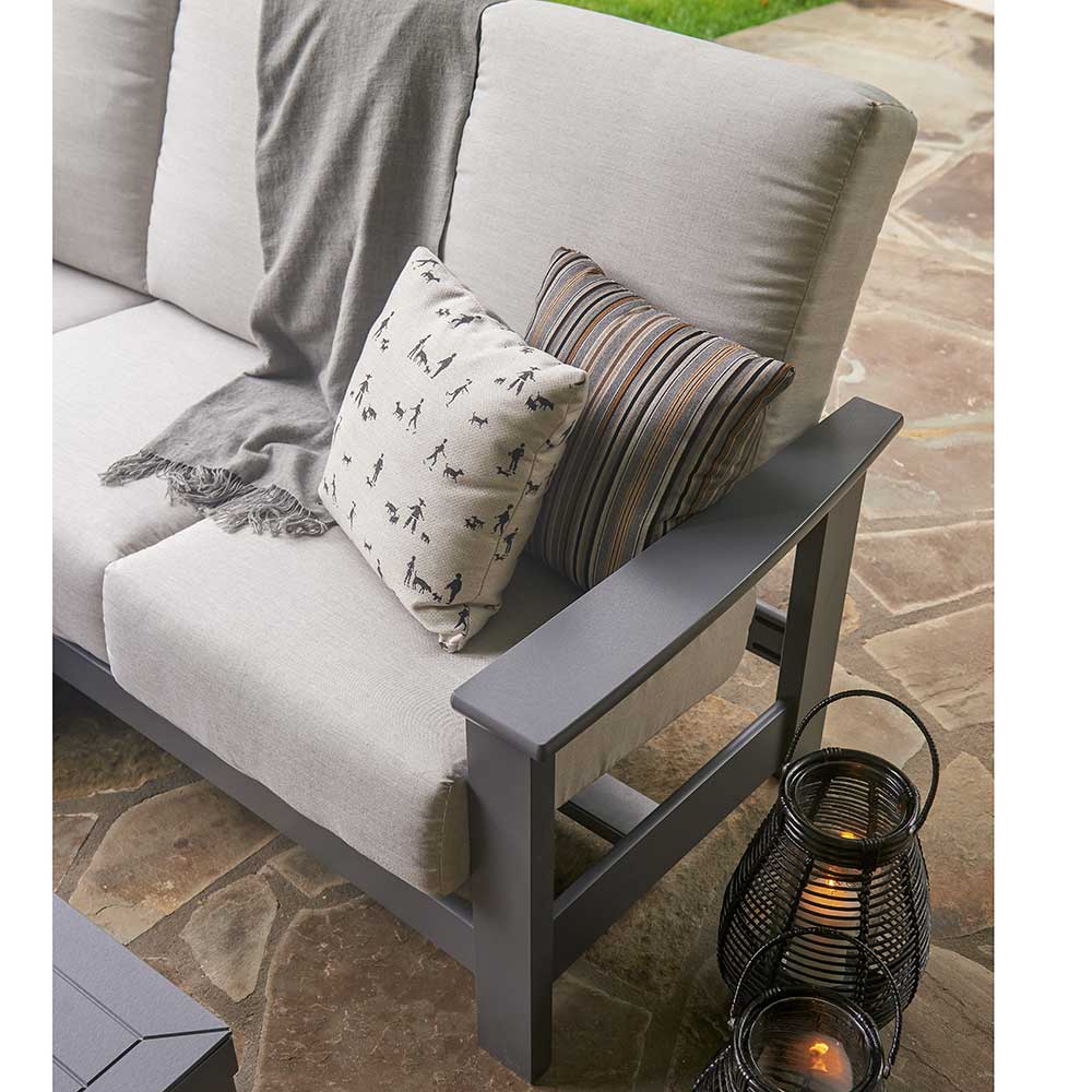 Leeward Corner Outdoor Sectional Telescope